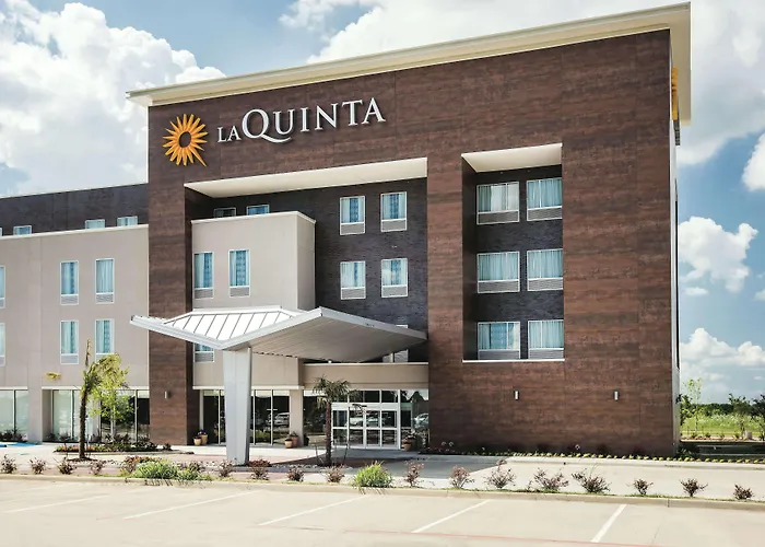 La Quinta By Wyndham Dallas Plano - The Colony