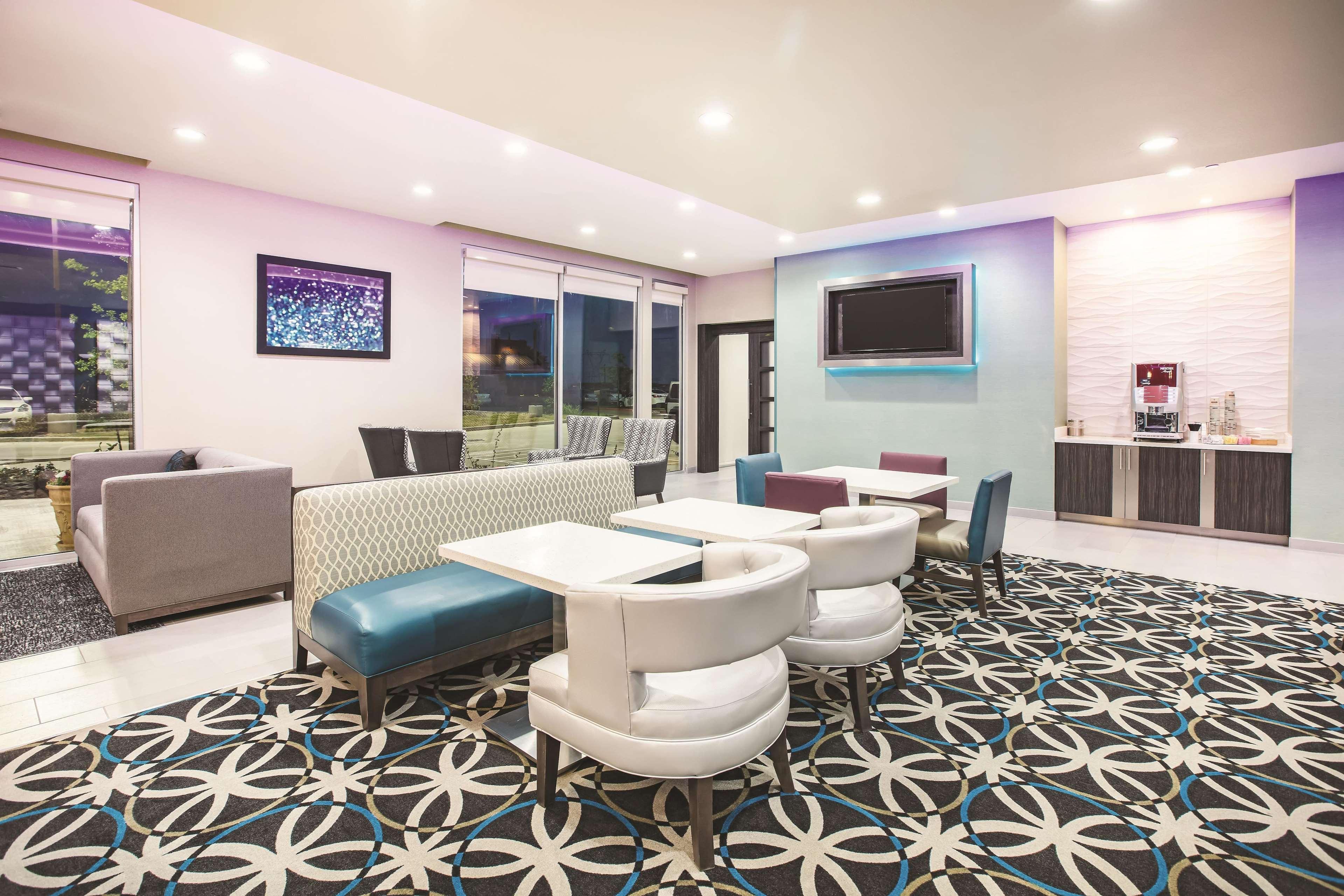 La Quinta By Wyndham Dallas Plano - Hotel