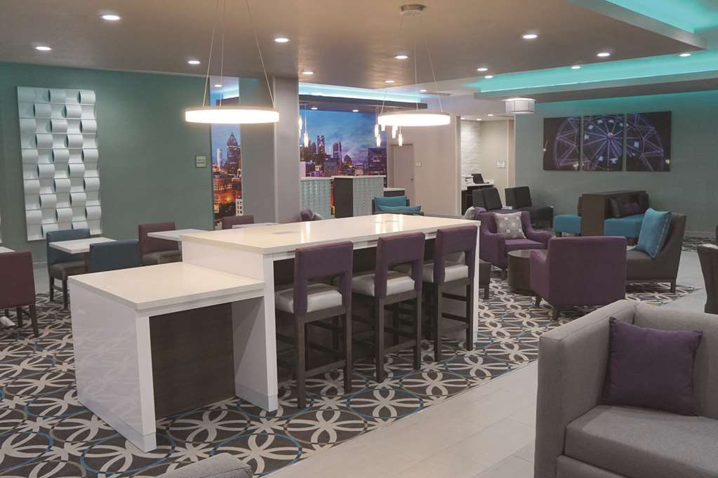La Quinta By Wyndham Dallas Plano -