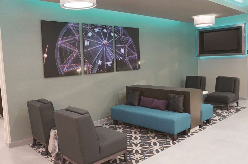 La Quinta By Wyndham Dallas Plano -