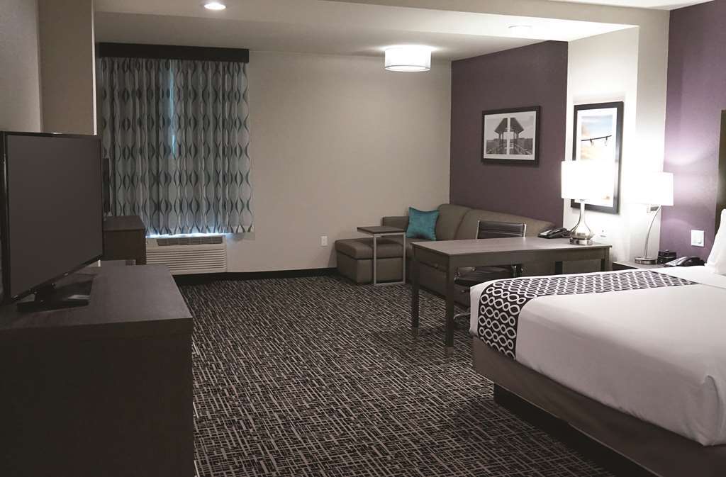 La Quinta By Wyndham Dallas Plano - 3*